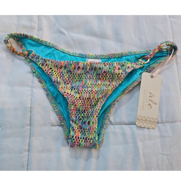 Ále by Alessandra Good Vibes Crochet Bikini Set – NWT – Size Med – $220 MSRP - Picture 8 of 11